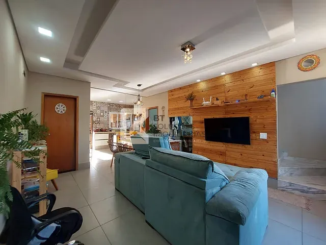 Sobrado com 189m² 3 quartos e 4 banheiros, à venda ou para alugar, no bairro Jardins do Império em Indaiatuba