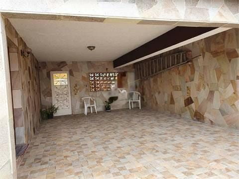 Sobrado à venda 3 Quartos, 1 Suite, 6 Vagas, 246M², Vila Alpina, São Paulo - SP