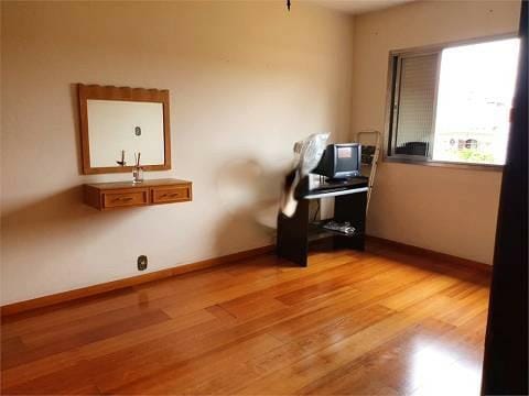 Sobrado à venda 3 Quartos, 1 Suite, 6 Vagas, 246M², Vila Alpina, São Paulo - SP