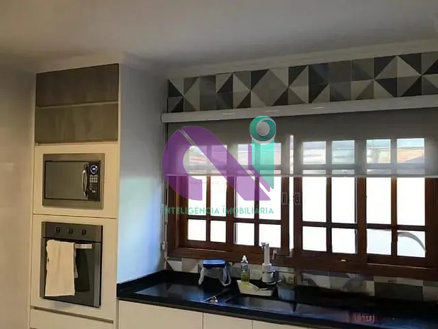 Sobrado com 130m² 3 quartos e 4 banheiros, à venda, no bairro Vila Yara em Osasco