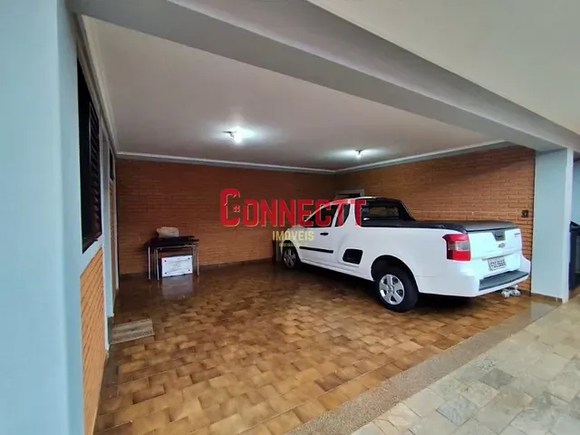 Sobrado com 250m² 3 quartos e 2 banheiros, à venda, no bairro Parque dos Bandeirantes em Ribeirão Preto