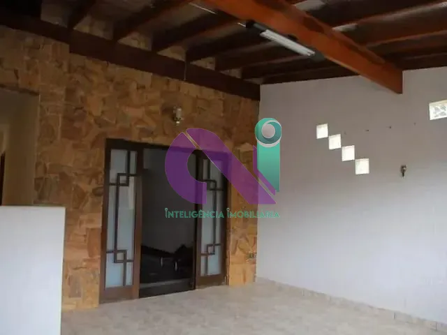 Sobrado com 125m² 3 quartos e 2 banheiros, à venda, no bairro Umuarama em Osasco