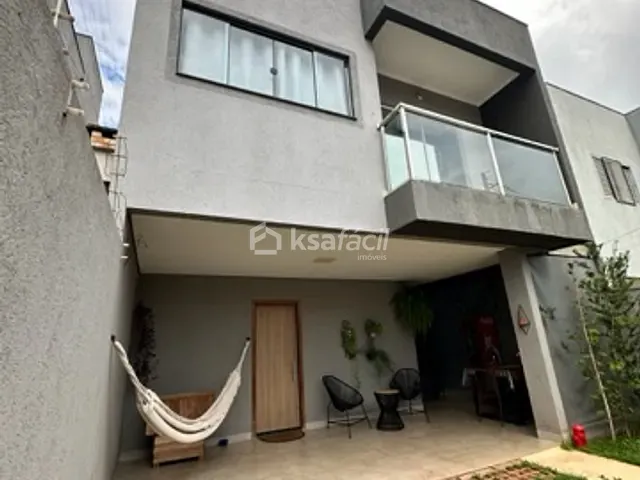 Sobrado com 105m² 3 quartos e 3 banheiros, à venda, no bairro Vila Vilas Boas em Campo Grande