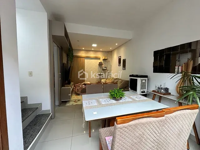 Sobrado com 105m² 3 quartos e 3 banheiros, à venda, no bairro Vila Vilas Boas em Campo Grande