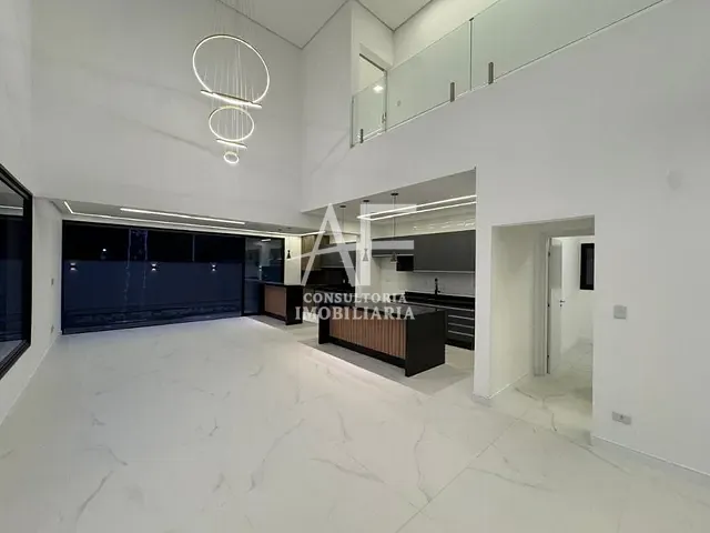 Sobrado com 300m² 4 quartos e 5 banheiros, à venda, no bairro Residencial Fazenda Casa Grande em Taubaté