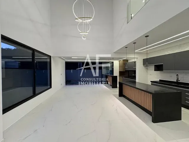 Sobrado com 300m² 4 quartos e 5 banheiros, à venda, no bairro Residencial Fazenda Casa Grande em Taubaté