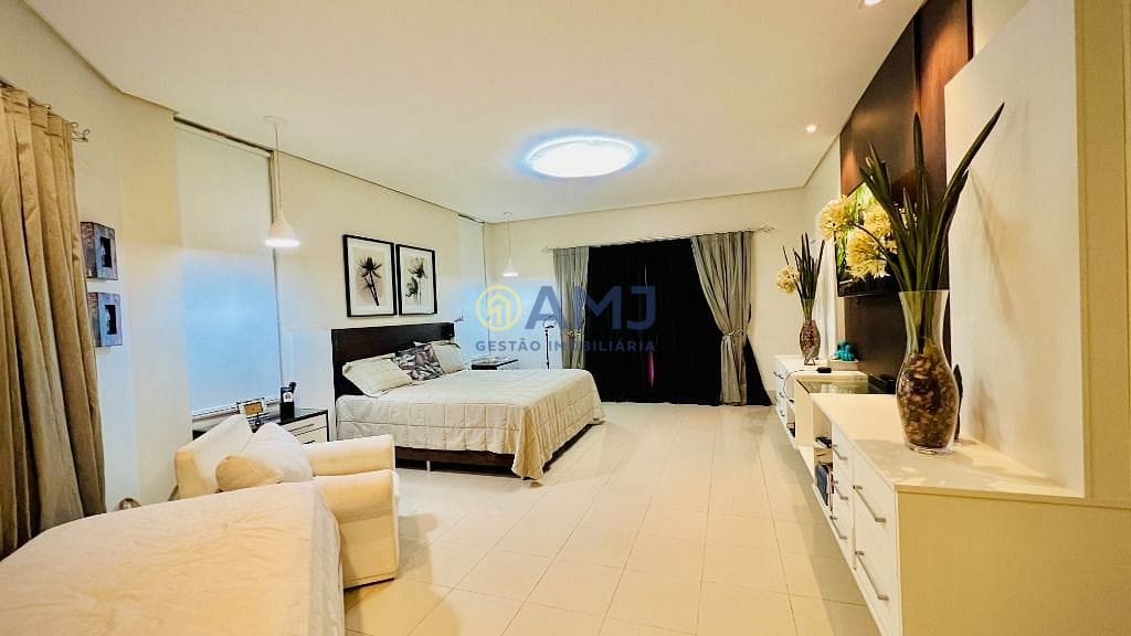 Sobrado, 4 quartos, 334 m² - Foto 8