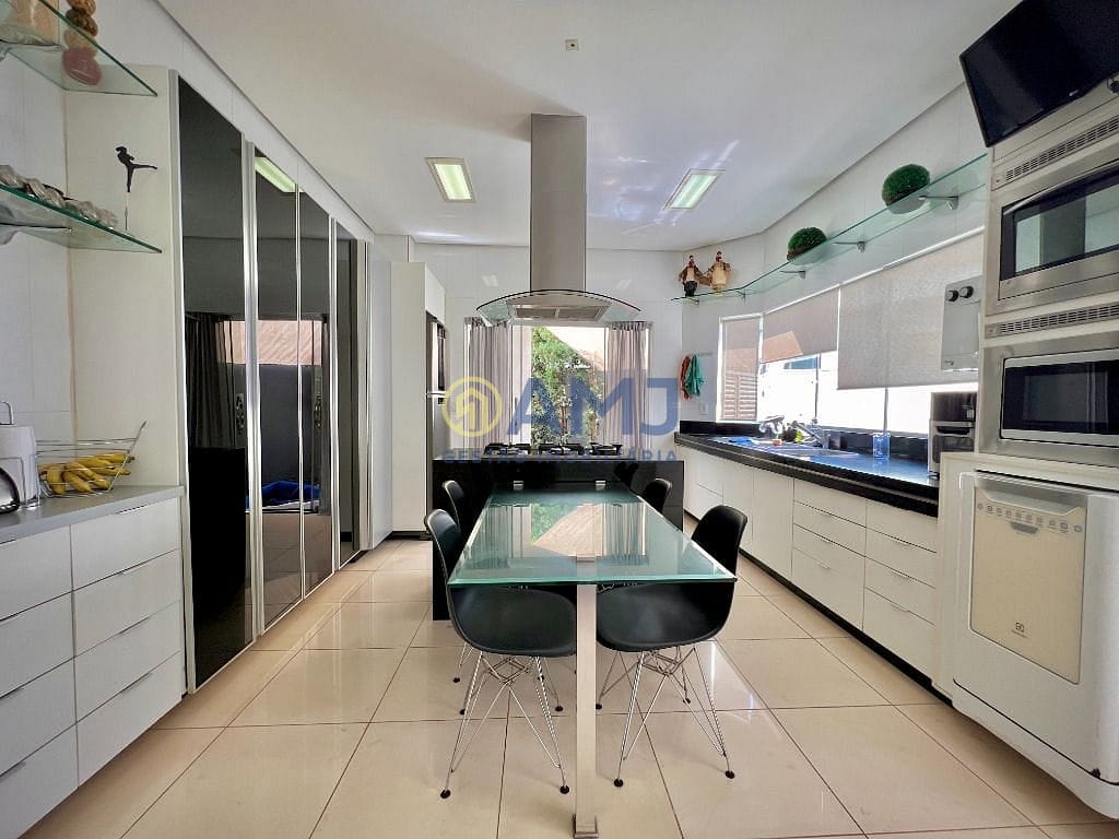 Sobrado, 4 quartos, 334 m² - Foto 64