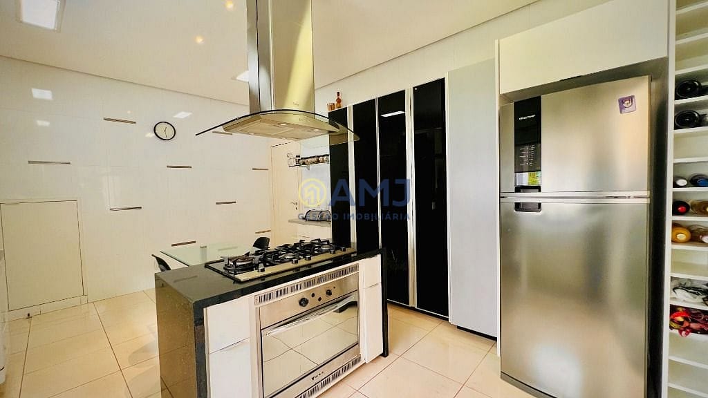 Sobrado, 4 quartos, 334 m² - Foto 53