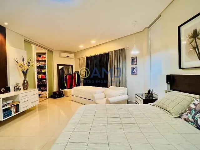 Sobrado com 473m² 4 quartos e 5 banheiros, à venda, no bairro Jardins Atenas em Goiânia