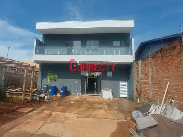 Sobrado com 200m² 3 quartos e 4 banheiros, à venda, no bairro Jardim Santo Antônio em Jardinópolis