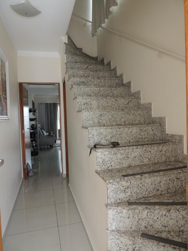 Sobrado à venda 3 Quartos, 1 Suite, 2 Vagas, 100M², Vila Alpina, São Paulo - SP