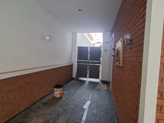 Sobrado 4 quartos e 4 banheiros, à venda ou para alugar, no bairro Vila Ede em São Paulo