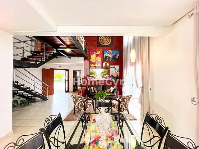 Sobrado 3 quartos e 4 banheiros, para alugar, no bairro Cidade Vera Cruz - Jardins Mônaco em Aparecida de Goiânia