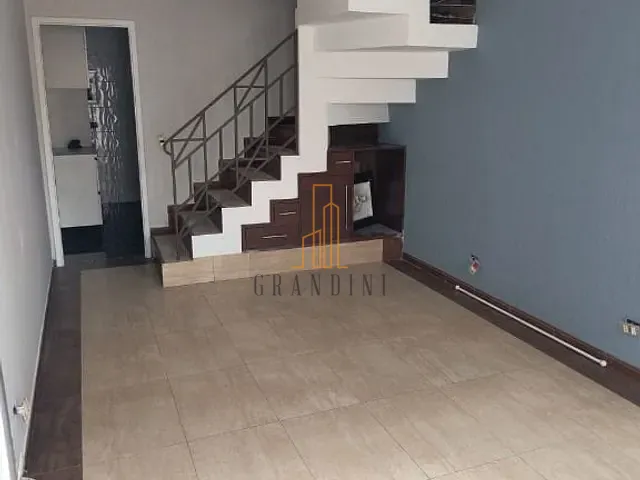 Sobrado com 137m² 3 quartos e 2 banheiros, à venda, no bairro Nova Petrópolis em São Bernardo do Campo