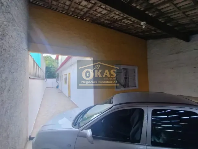 Sobrado com 250m² 2 quartos e 1 banheiro, à venda, no bairro Vila Urupês em Suzano