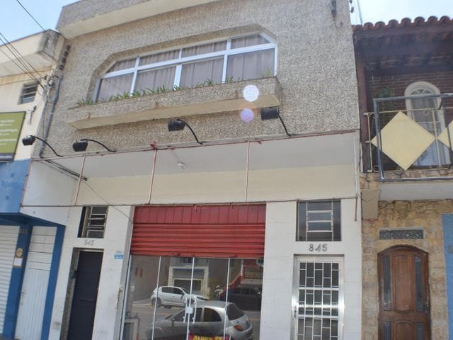 Sobrado com 360m² 3 quartos e 2 banheiros, à venda, no bairro Jardim Santa Rita de Cássia em Bragança Paulista
