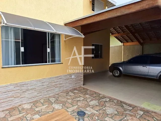 Sobrado com 312m² 3 quartos e 3 banheiros, à venda, no bairro Campos Elíseos em Taubaté
