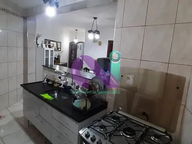 Sobrado com 150m² 3 quartos e 2 banheiros, à venda, no bairro Vila Campesina em Osasco