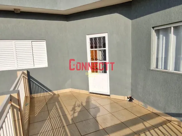 Sobrado 3 quartos e 4 banheiros, à venda, no bairro Jardim Arlindo Laguna em Ribeirão Preto