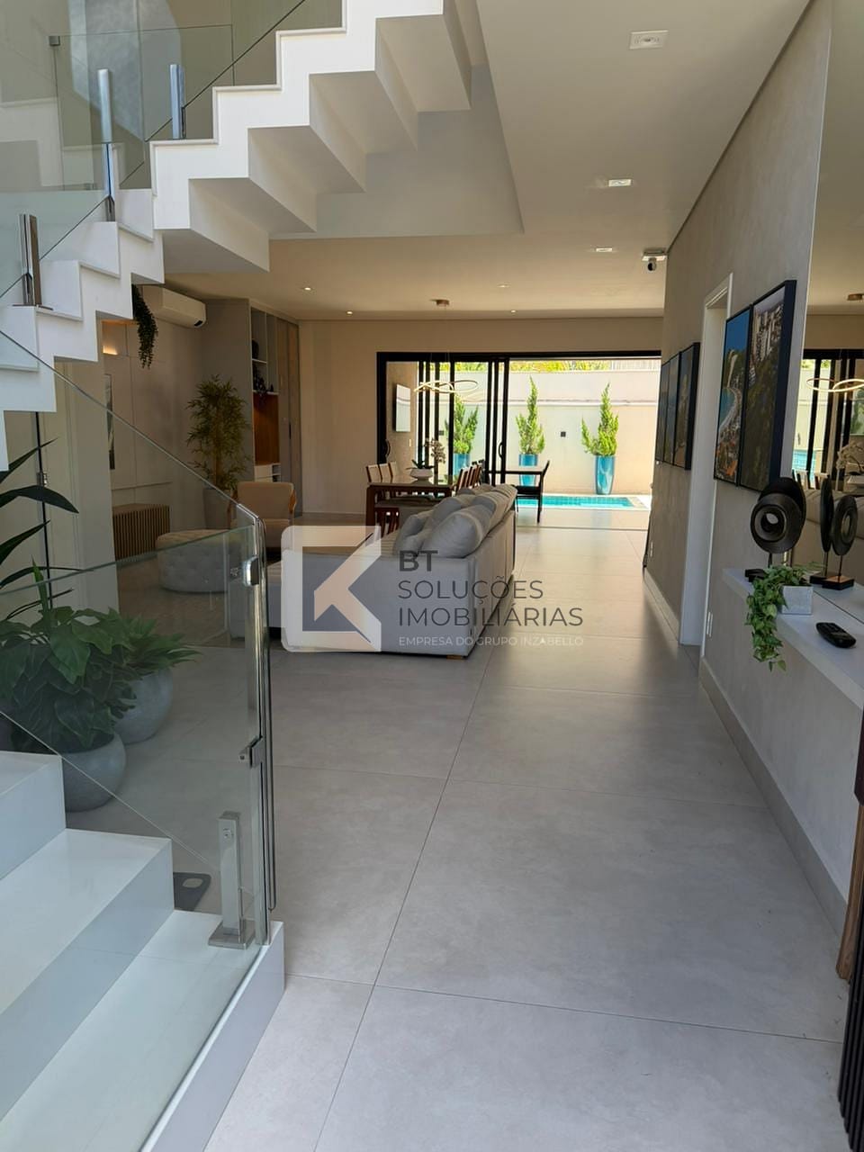 Sobrado, 3 quartos, 274 m² - Foto 4