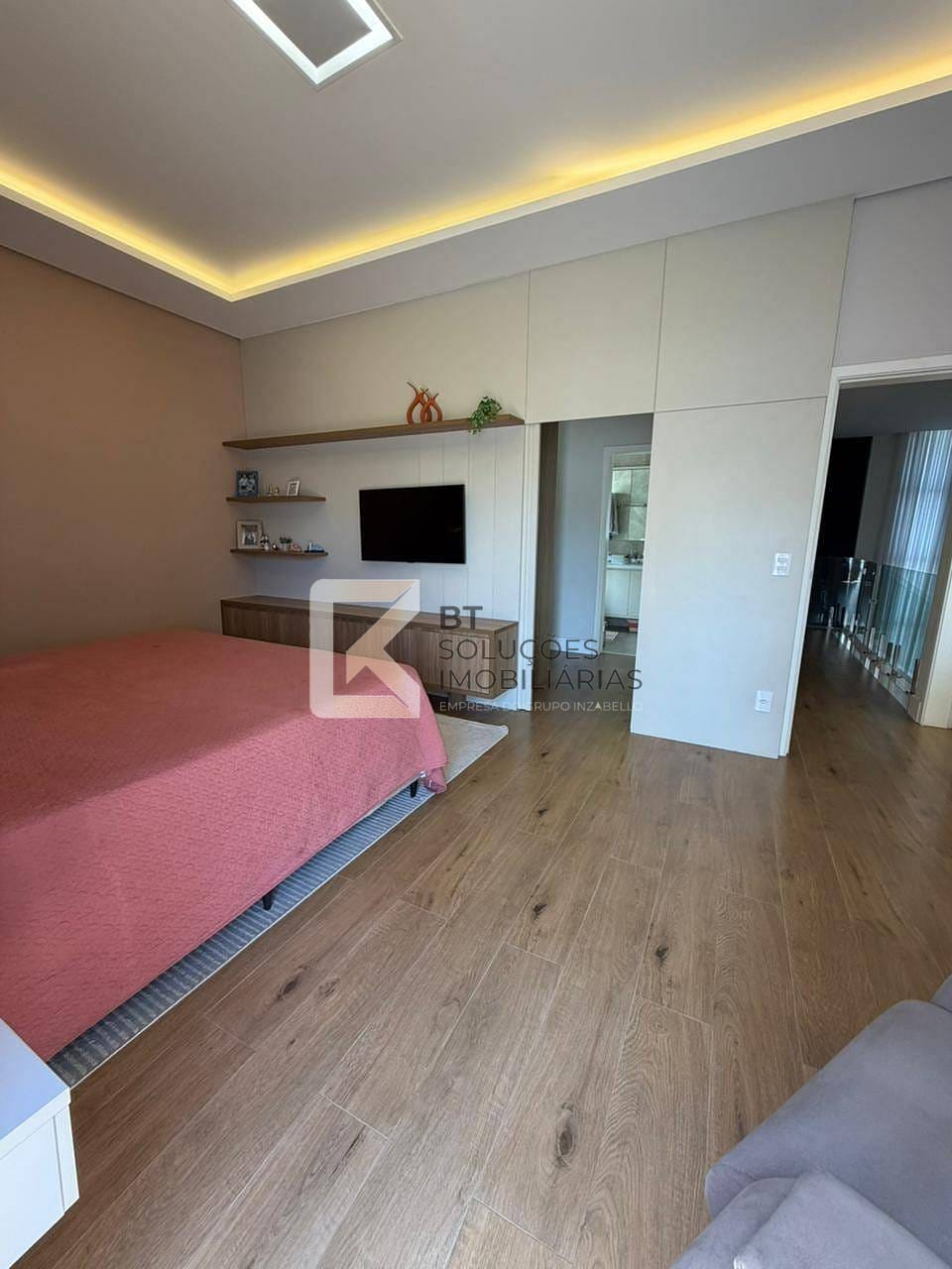 Sobrado, 3 quartos, 274 m² - Foto 14