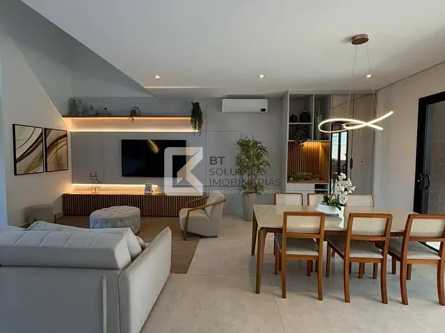 Sobrado com 300m² 3 quartos e 4 banheiros, à venda, no bairro Jardim Residencial Maria Dulce em Indaiatuba