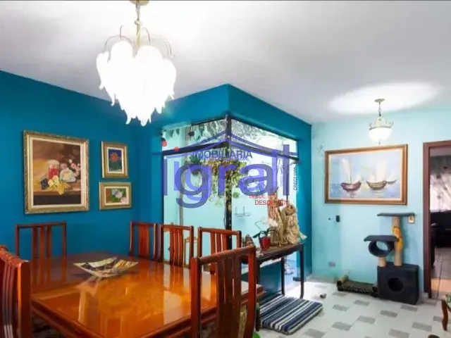 Sobrado com 170m² 3 quartos e 2 banheiros, à venda, no bairro Jardim Oriental em São Paulo