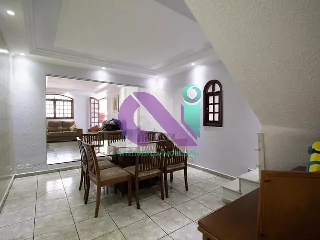 Sobrado com 125m² 5 quartos e 4 banheiros, à venda, no bairro Bela Vista em Osasco