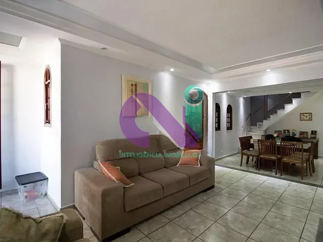 Sobrado com 125m² 5 quartos e 4 banheiros, à venda, no bairro Bela Vista em Osasco