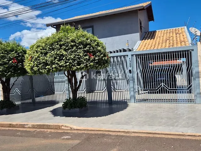 Sobrado com 343m² 4 quartos e 4 banheiros, à venda, no bairro Vila Vilas Boas em Campo Grande