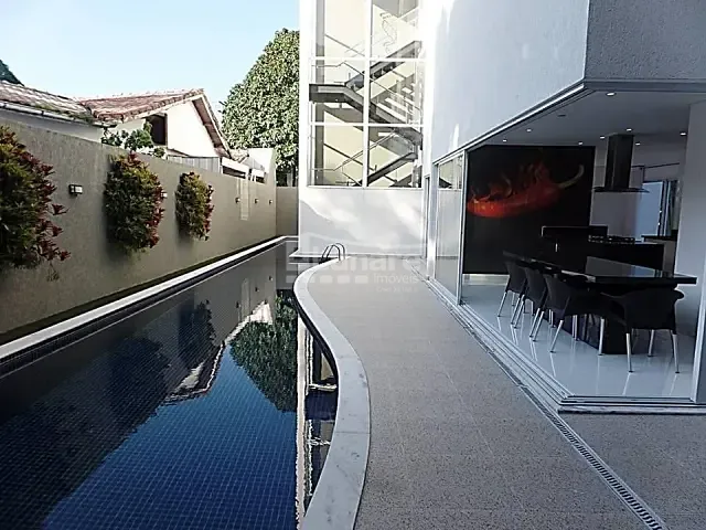 Sobrado com 397m² 5 quartos e 7 banheiros, à venda, no bairro Riviera de São Lourenço em Bertioga