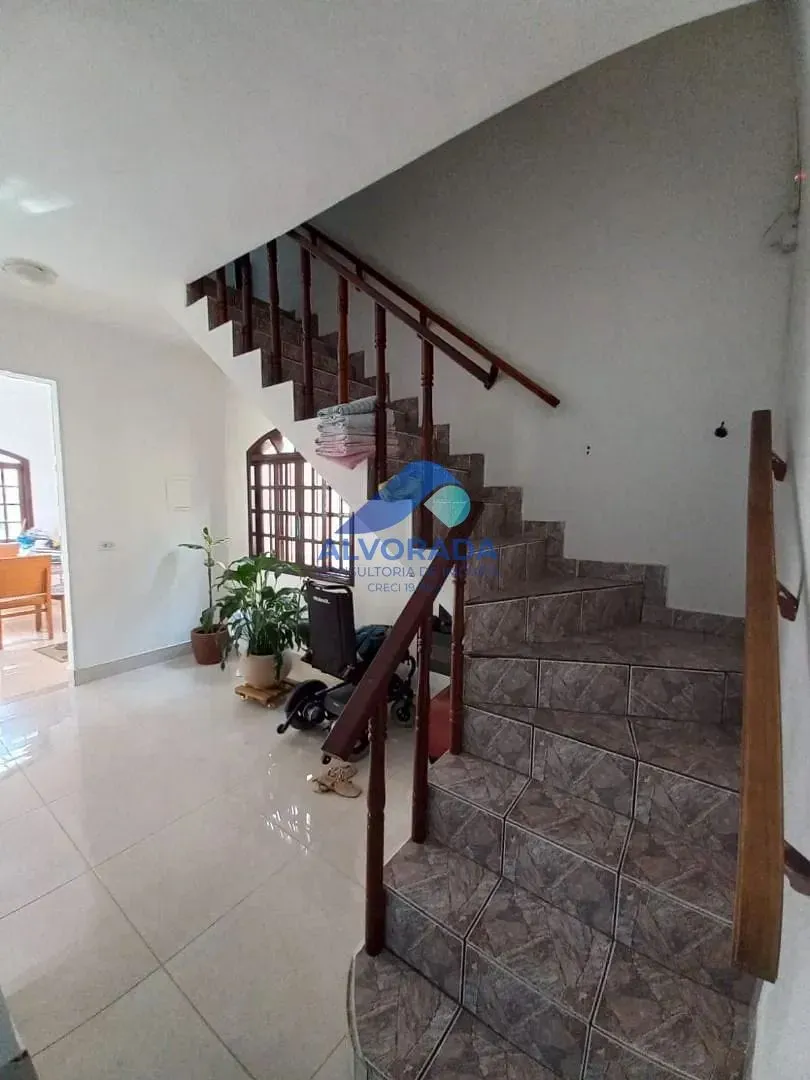 Sobrado, 9 quartos, 312 m² - Foto 8