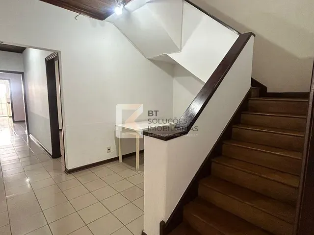 Sobrado com 100m² 3 quartos e 3 banheiros, à venda, no bairro Vila Furlan em Indaiatuba