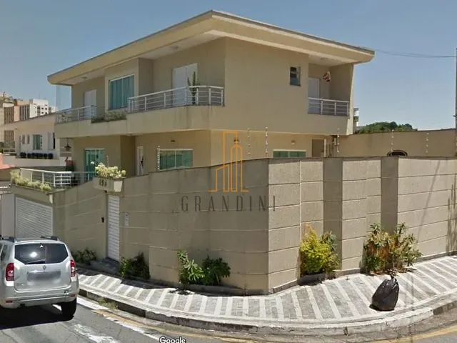 Sobrado com 556m² 3 quartos e 3 banheiros, à venda, no bairro Santa Terezinha em São Bernardo do Campo