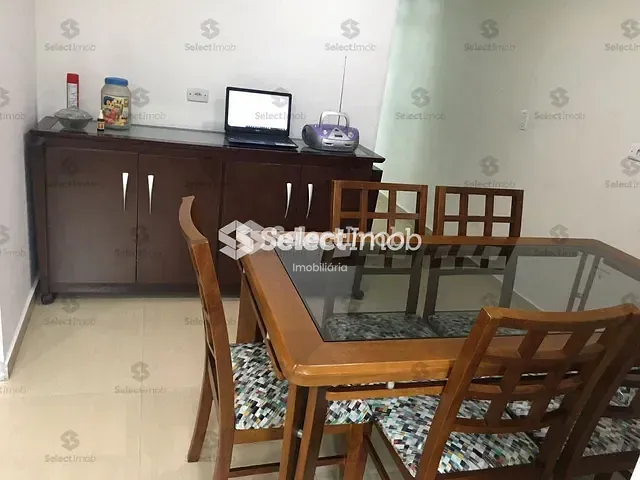 Sobrado com 107m² 3 quartos e 2 banheiros, à venda, no bairro Vila Nossa Senhora das Vitórias em Mauá