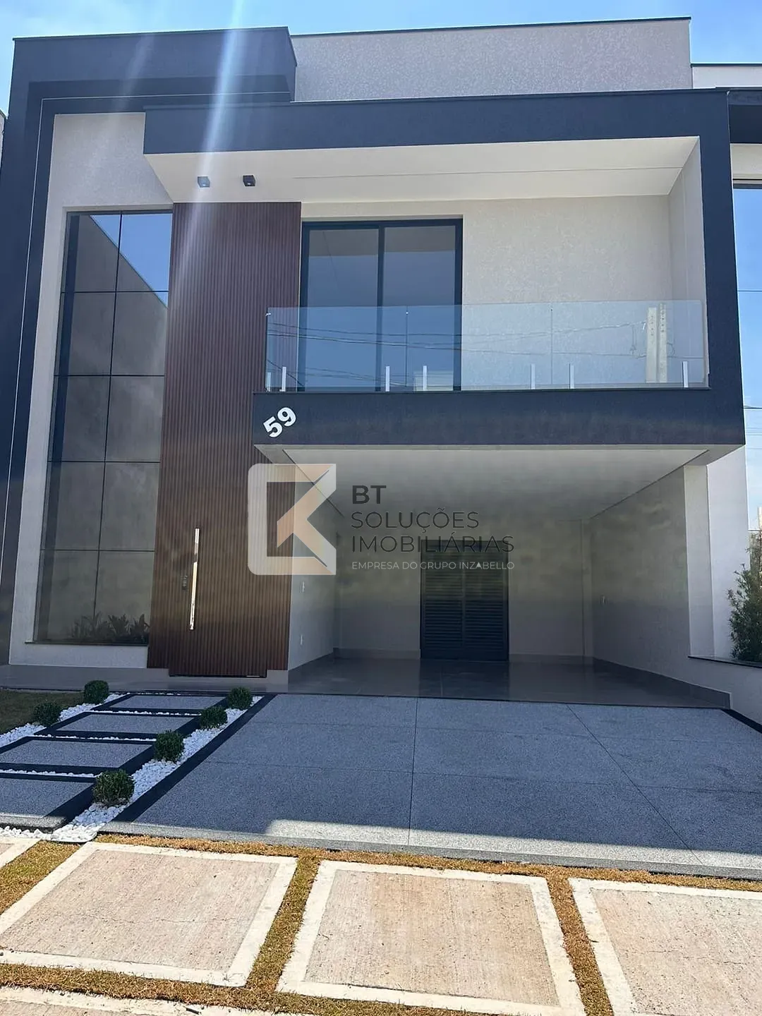 Sobrado, 3 quartos, 203 m² - Foto 1