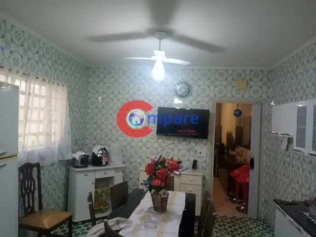 Sobrado com 115m² 3 quartos e 2 banheiros, à venda, no bairro Jardim Vila Galvão em Guarulhos