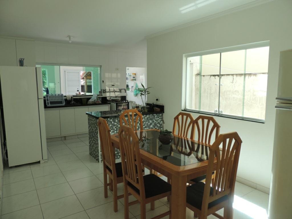 Sobrado à venda 3 Quartos, 3 Suites, 8 Vagas, 268M², Vila Alpina, São Paulo - SP