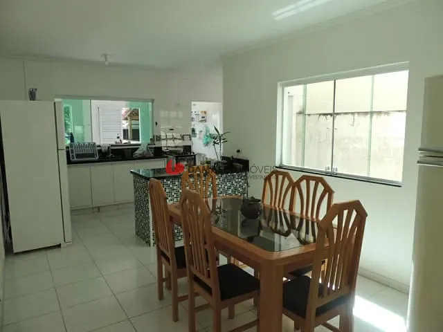 Sobrado com 268m², à venda, no bairro Vila Alpina em São Paulo