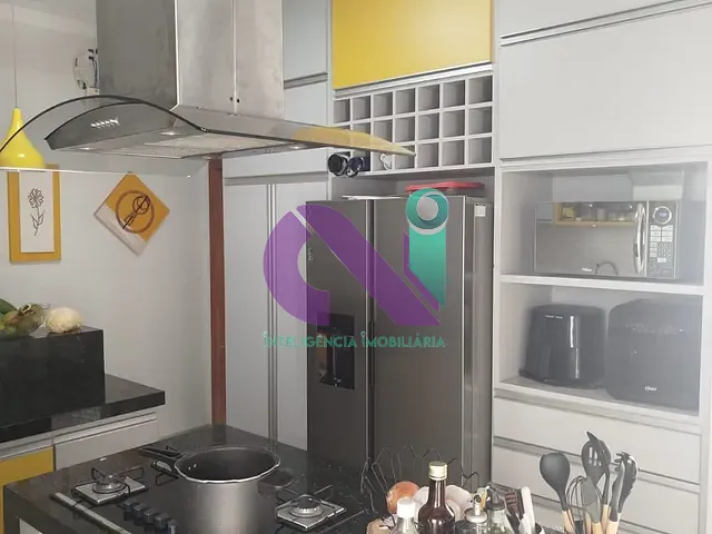 Sobrado com 516m² 3 quartos e 3 banheiros, à venda, no bairro Jardim Paulista em Adamantina