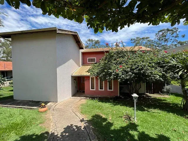 Sobrado 3 quartos e 3 banheiros, à venda, no bairro Estância Árvore da Vida em Sumaré