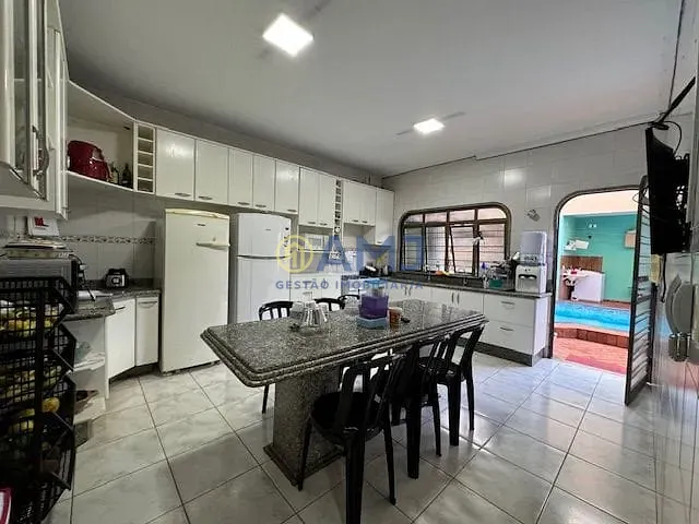 Sobrado, 3 quartos, 245 m² - Foto 32