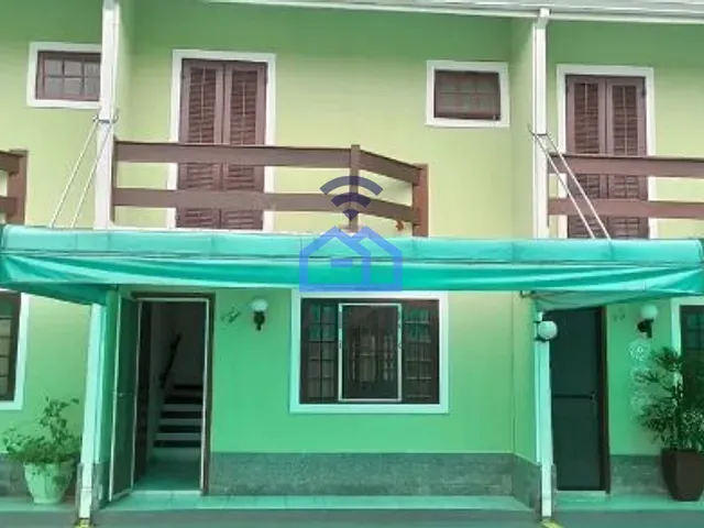 Sobrado com 106m² 2 quartos e 3 banheiros, à venda, no bairro Martim de Sá em Caraguatatuba