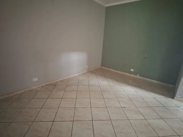 Sobrado 4 quartos e 5 banheiros, para alugar, no bairro Vila Nivi em São Paulo