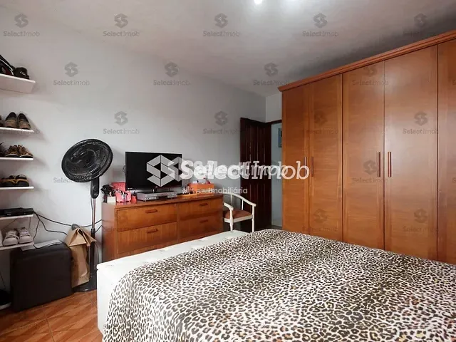 Sobrado com 372m² 2 quartos e 2 banheiros, à venda, no bairro Matriz em Mauá