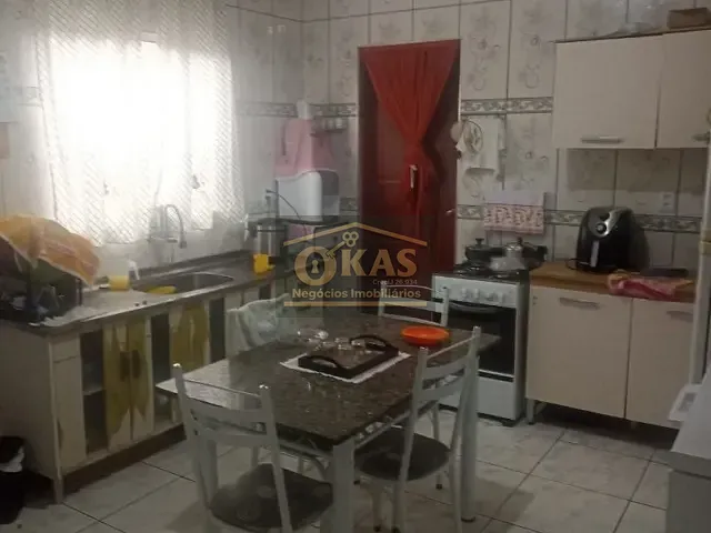 Sobrado com 125m² 2 quartos e 3 banheiros, à venda, no bairro Jardim Maite em Suzano