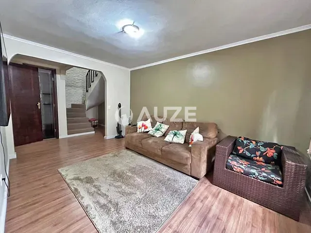 Sobrado com 170m² 3 quartos e 1 banheiro, à venda, no bairro Bairro Alto em Curitiba