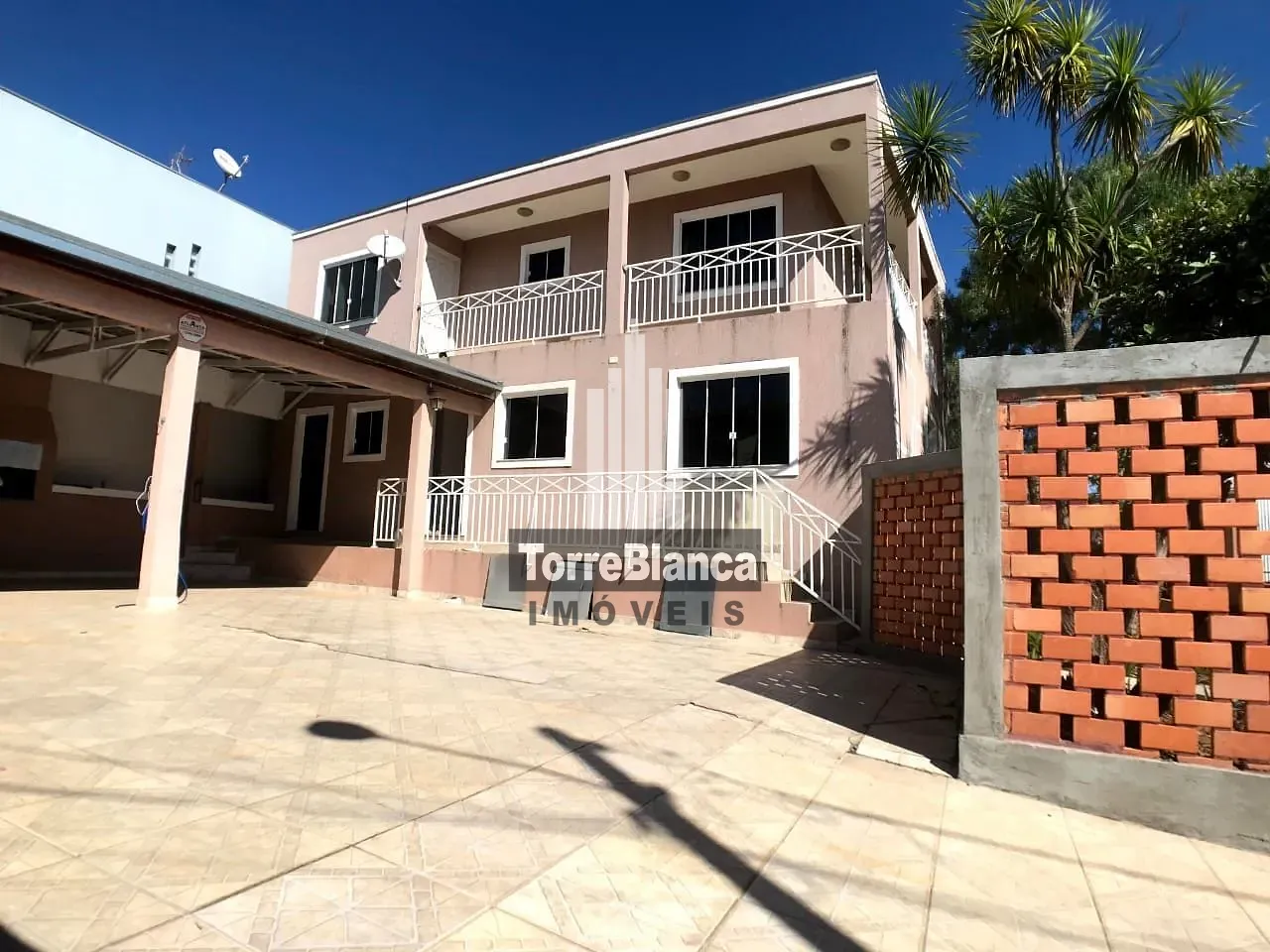 Sobrado, 6 quartos, 180 m² - Foto 1