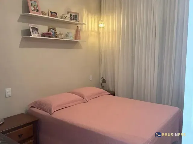 Sobrado 3 quartos e 4 banheiros, à venda, no bairro São Bento em Paulínia